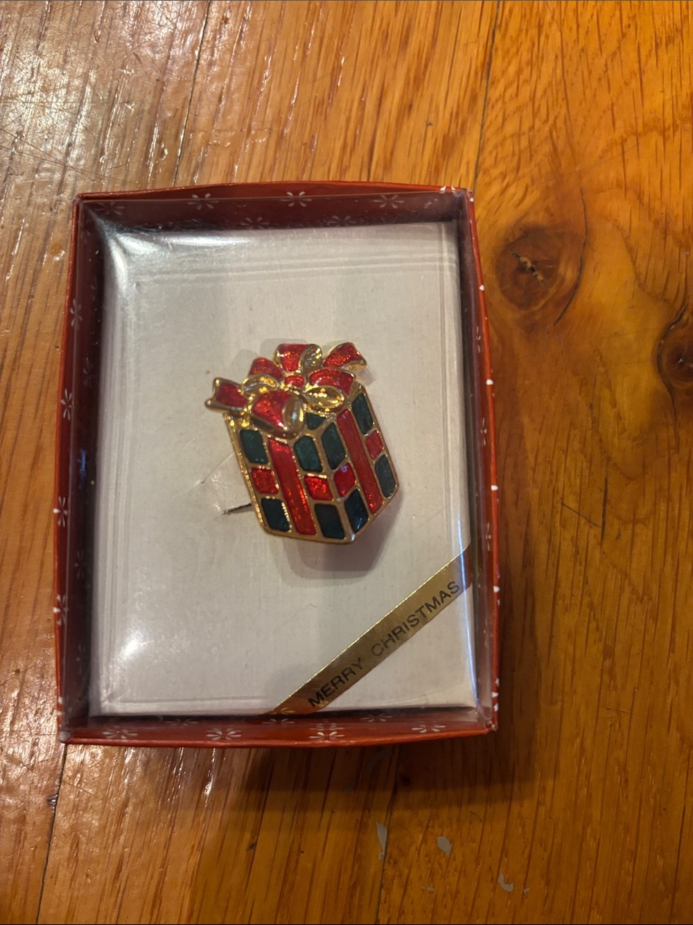 Vintage Festive Gift Box Enamel Pin - Red & Green Holiday Present